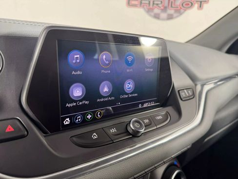 Used 2020 Chevrolet Blazer LT FWD image 19