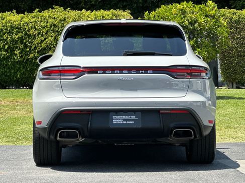 Certified 2024 Porsche Macan AWD/4WD image 7