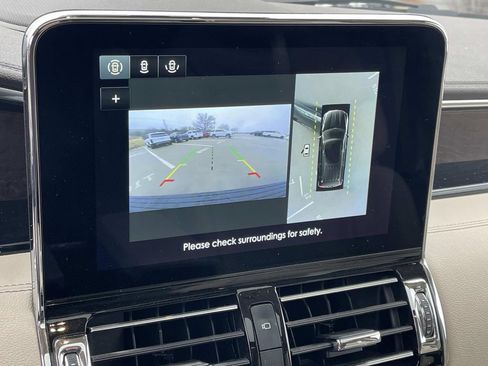 Used 2021 Lincoln Navigator L Reserve w/ Luxury Package image 36