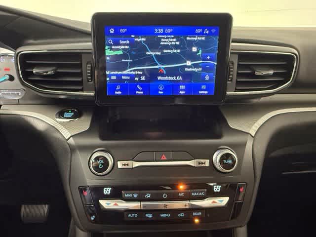Used 2020 Ford Explorer XLT w/ Equipment Group 202A RWD image 23