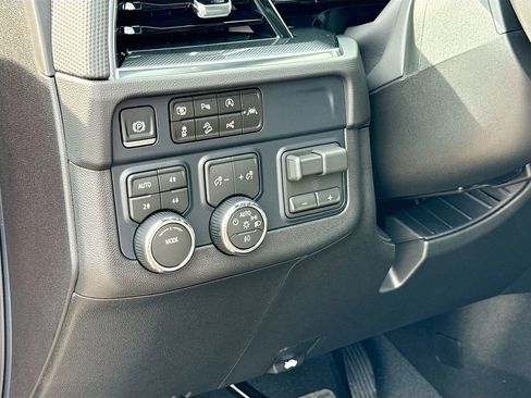 New 2026 Chevrolet Suburban RST w/ Comfort Package image 10