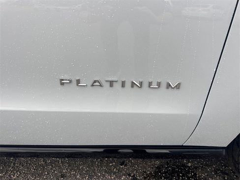 New 2026 Ford Expedition Platinum w/ Driver's Package image 16