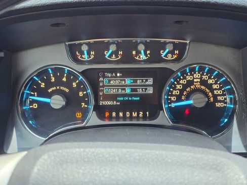 Used 2012 Ford F150 Platinum image 26