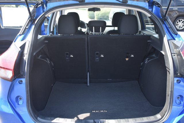 Used 2023 Nissan Kicks SV FWD image 17