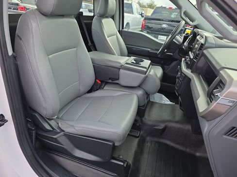 Used 2022 Ford F150 XL RWD image 30