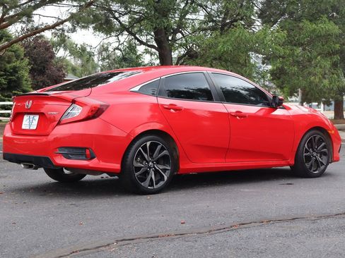Used 2020 Honda Civic Sport image 5