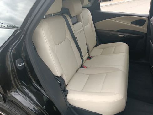 Used 2024 Lexus RX 350 Premium w/ Accessory Package (Z1) AWD/4WD image 18