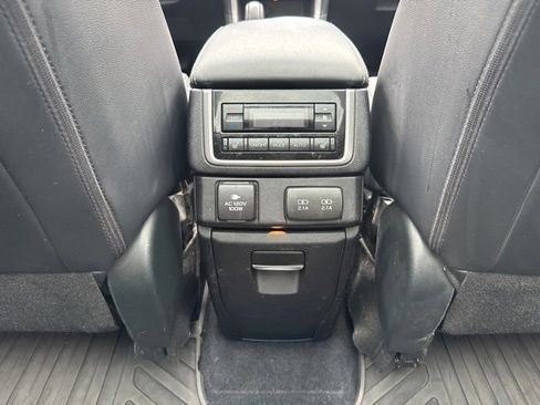 Used 2021 Subaru Ascent Touring w/ Popular Package #2A image 17