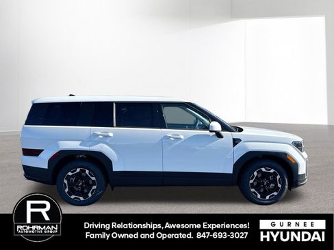 New 2026 Hyundai Santa Fe SE image 12