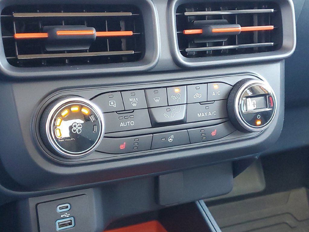 Certified 2022 Ford Maverick XLT w/ XLT Luxury Package FWD image 29