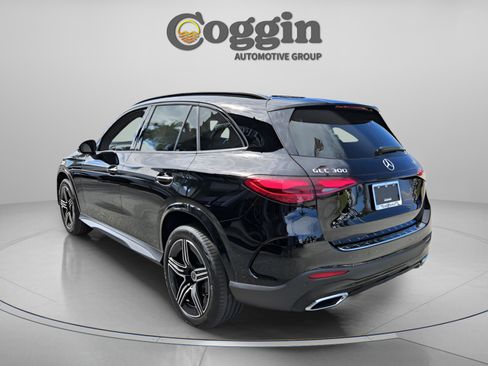 New 2026 Mercedes-Benz GLC 300 image 3