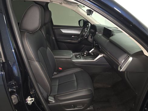 Used 2024 MAZDA CX-90 3.3 Turbo w/ Preferred Package image 11