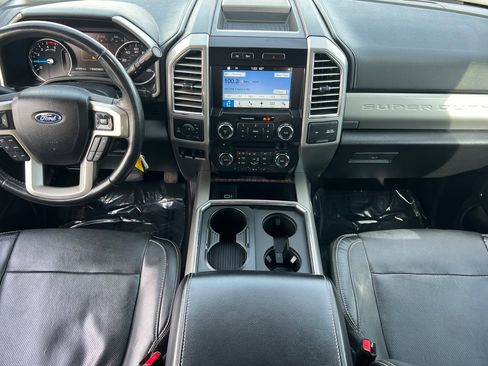 Used 2017 Ford F350 Lariat w/ Camper Package image 10