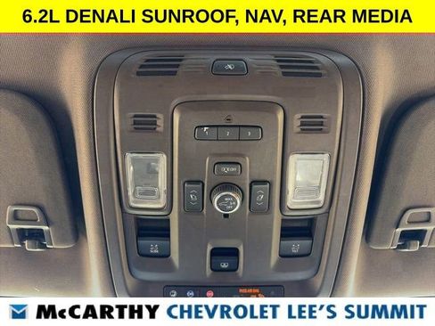 Used 2021 GMC Yukon Denali w/ Denali Premium Package image 24