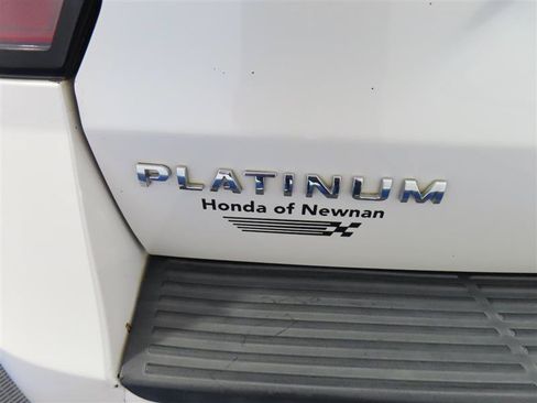 Used 2019 Ford Expedition Platinum AWD/4WD image 15
