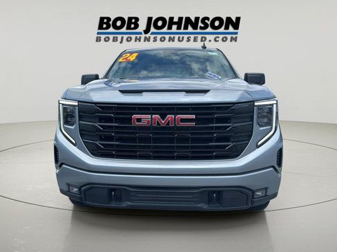 Used 2024 GMC Sierra 1500 Elevation w/ X31 Off-Road Package AWD/4WD image 6