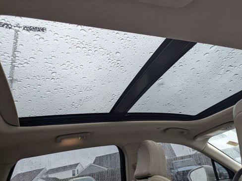 Used 2023 Lincoln Nautilus Reserve w/ Equipment Group 201A image 45