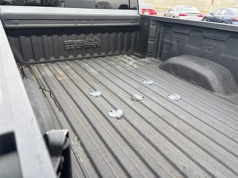 Certified 2024 Chevrolet Silverado 2500 High Country w/ High Country Premium Package image 31