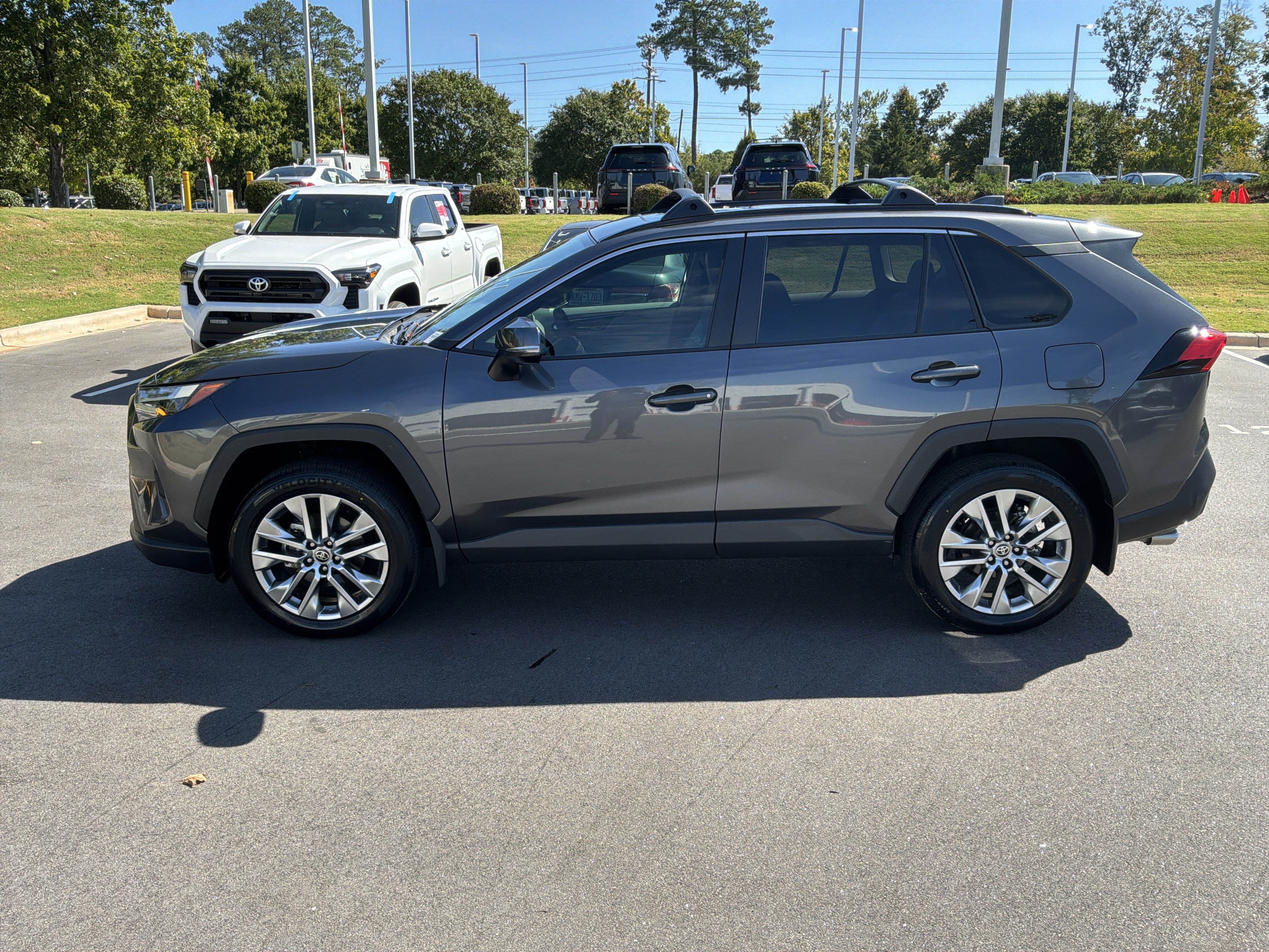 Used 2024 Toyota RAV4 XLE Premium FWD image 7