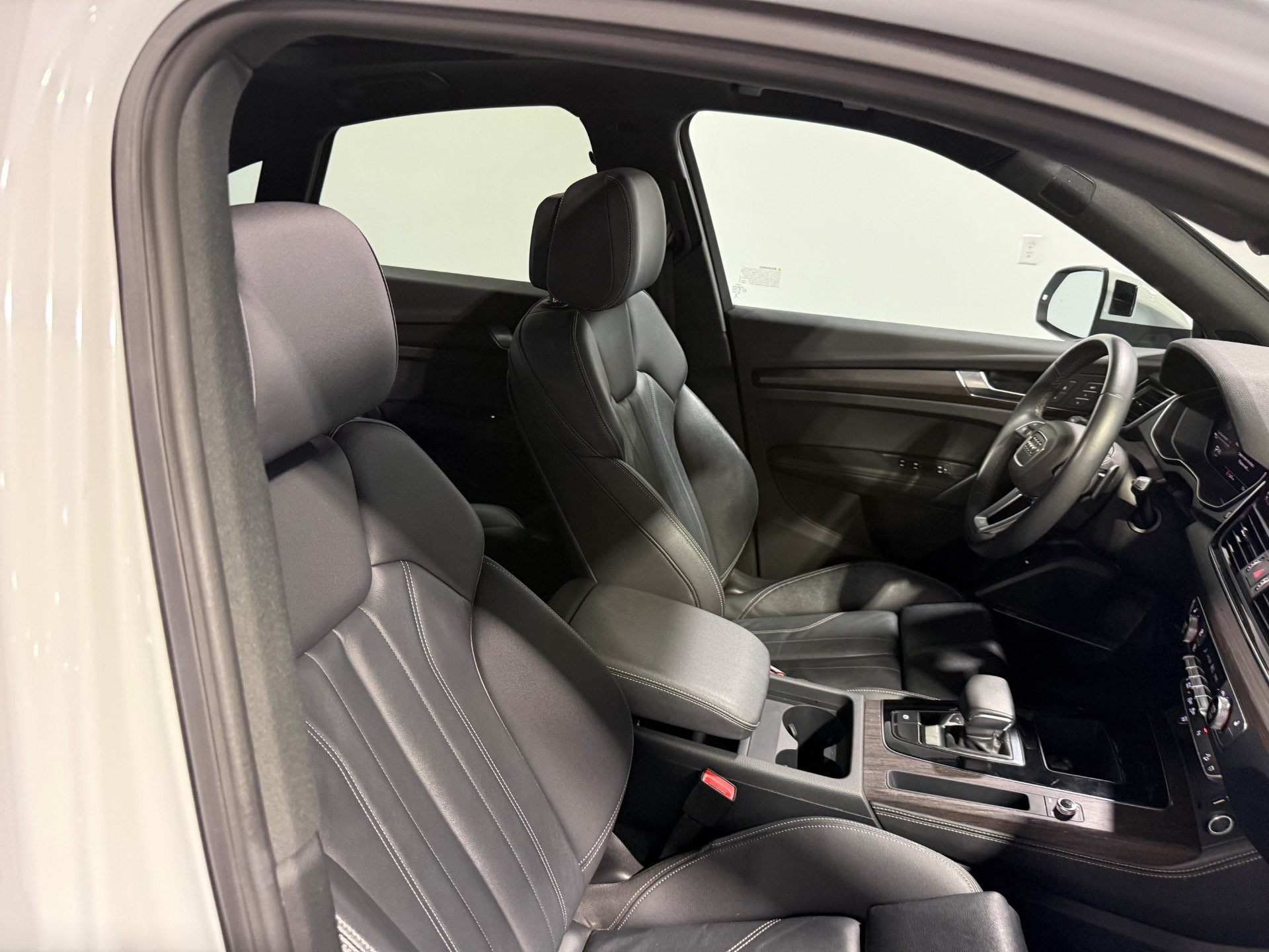 Used 2023 Audi Q5 2.0T Premium Plus w/ Premium Plus Package AWD/4WD image 49