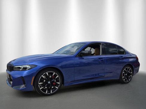 New 2026 BMW 330i xDrive Sedan w/ M Sport Package image 3