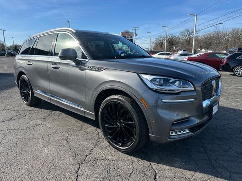 Used 2021 Lincoln Aviator Reserve w/ Equipment Group 210A image 7