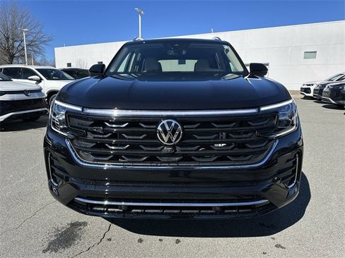 New 2026 Volkswagen Atlas SEL Premium R-Line image 8