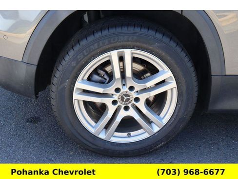 Used 2023 Mercedes-Benz GLB 250 4MATIC image 28