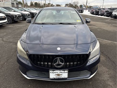 Used 2017 Mercedes-Benz CLA 250 4MATIC image 3
