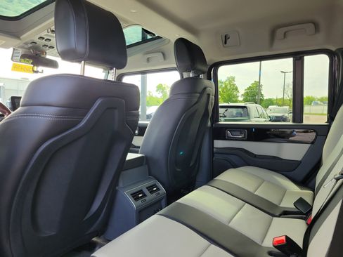 Used 2024 INEOS Grenadier AWD/4WD image 14