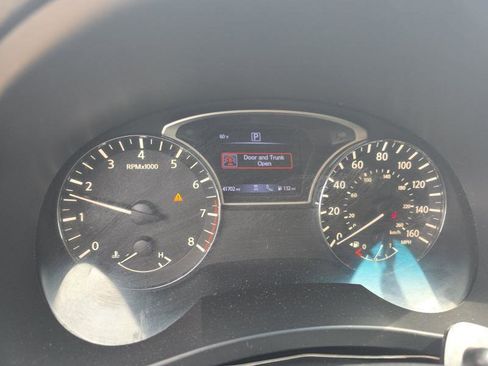 Used 2018 Nissan Altima 2.5 SL FWD image 8