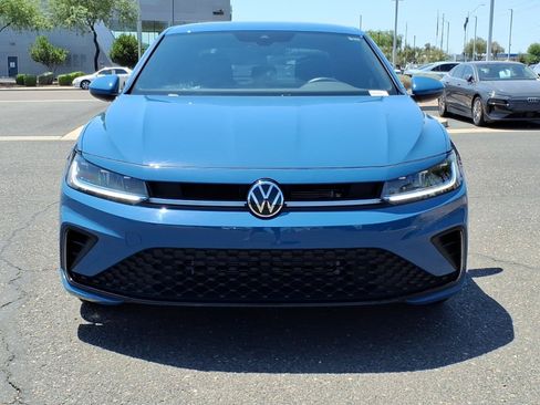 Used 2026 Volkswagen Jetta Sport FWD image 2