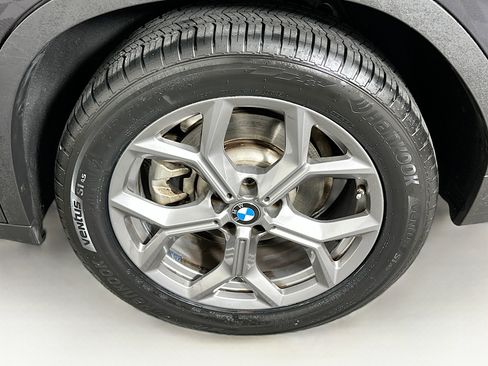 Used 2024 BMW X3 sDrive30i image 11