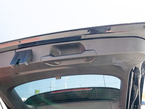 New 2026 Volkswagen Tiguan S FWD image 39