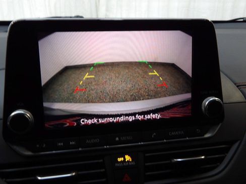 Used 2020 Nissan Altima 2.5 SR w/ Premium Package AWD/4WD image 16