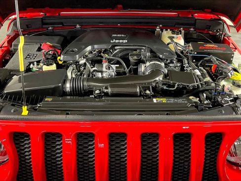 Used 2021 Jeep Wrangler Unlimited Sport AWD/4WD image 28
