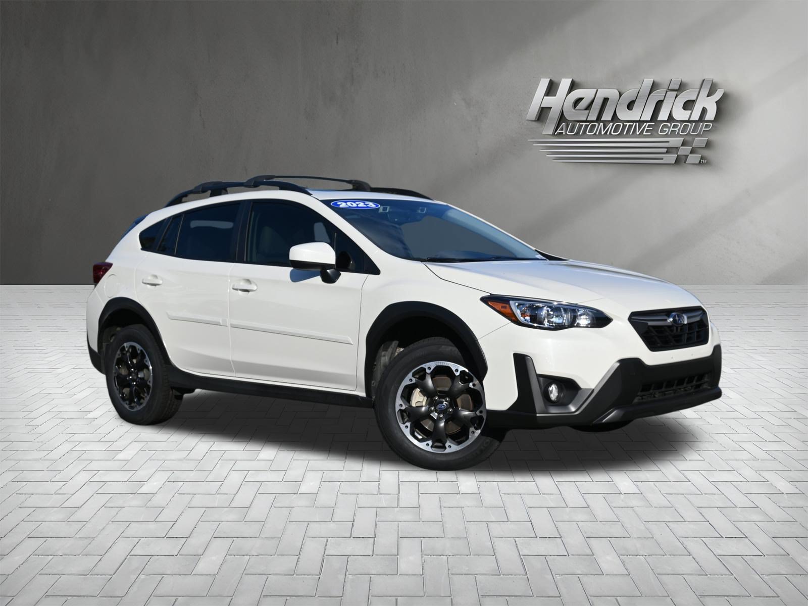 Used 2023 Subaru Crosstrek 2.0i Premium w/ Popular Package #3 AWD/4WD image 2
