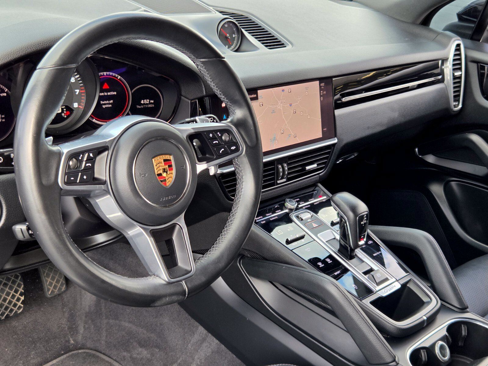 Used 2022 Porsche Cayenne AWD/4WD image 8