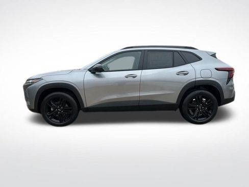 New 2026 Chevrolet Trax ACTIV w/ Driver Confidence Package image 2