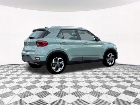 New 2025 Hyundai Venue SEL image 13