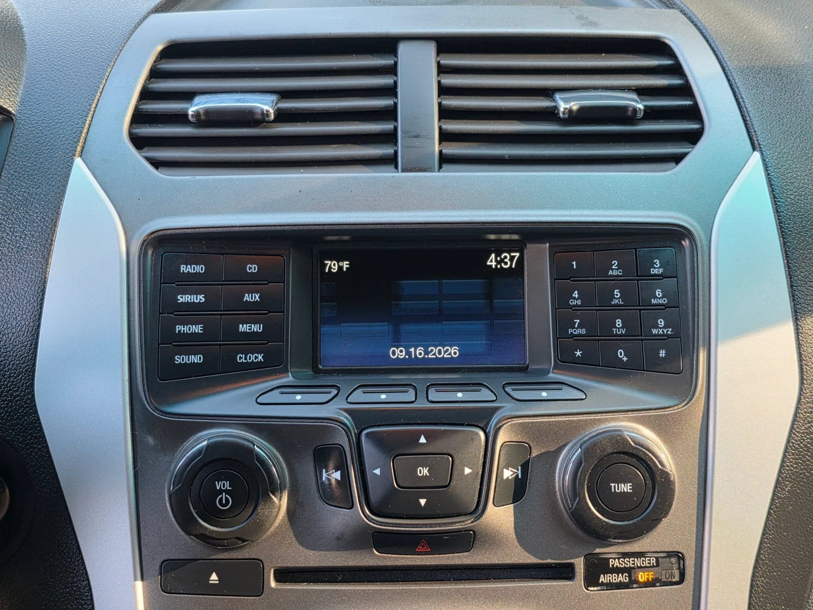 Used 2015 Ford Explorer 4WD image 14