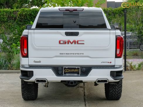Used 2021 GMC Sierra 1500 AT4 w/ AT4 Value Package AWD/4WD image 10