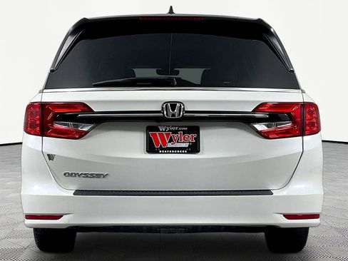 Used 2024 Honda Odyssey EX-L image 5