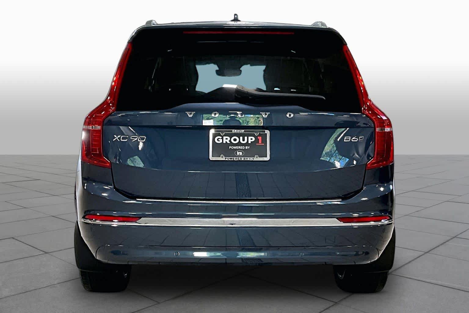 Used 2024 Volvo XC90 B6 Plus w/ Protection Package AWD/4WD image 5