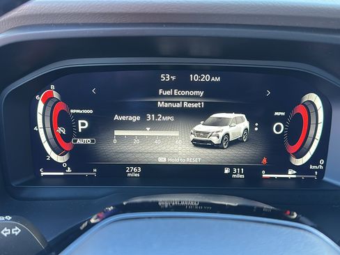 Certified 2025 Nissan Rogue SL image 16