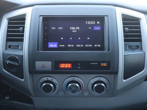 Used 2010 Toyota Tacoma 4x4 Double Cab image 34