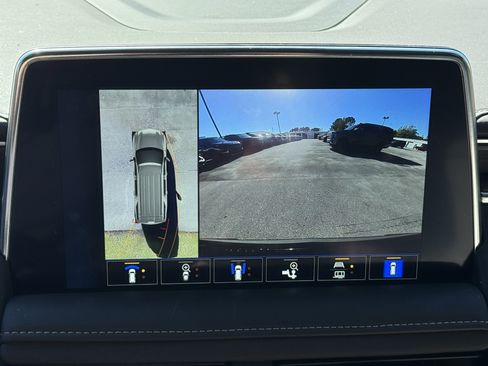 Used 2023 Chevrolet Tahoe Z71 w/ Luxury Package image 34