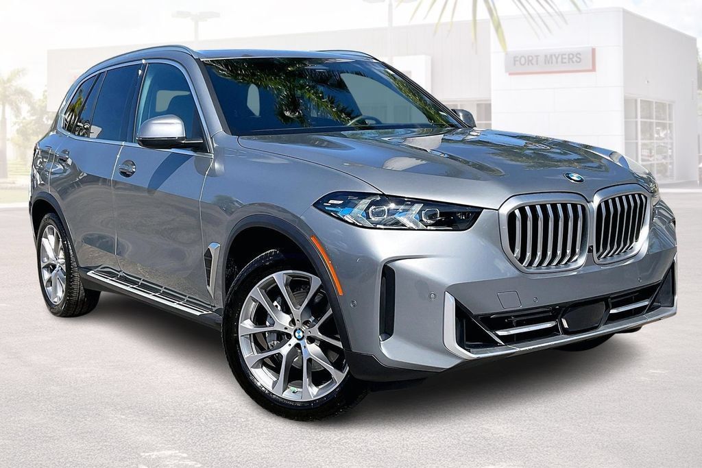 Used 2026 BMW X5 xDrive40i AWD/4WD image 1