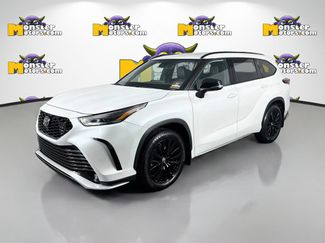 Used 2024 Toyota Highlander XSE AWD/4WD video 1
