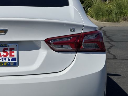 Used 2019 Chevrolet Malibu LT FWD image 8